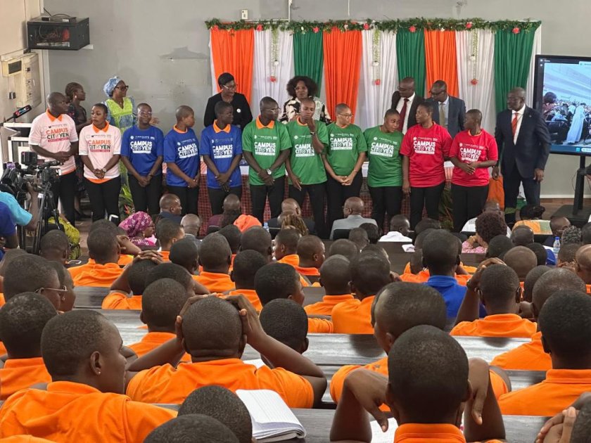 CONFERENCE-DEBAT CONSACREE AU NOUVEAU STATUT GENERAL DE LA FONCTION PUBLIQUE DONNEE PAR LE DG DE LA FONCTION PUBLIQUE A L’INFAS
