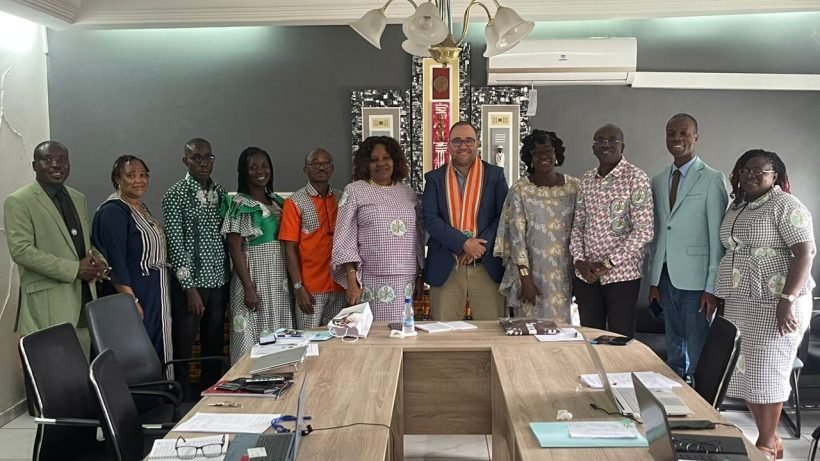 Accord de coopération INFAS-Université Mohamed VI de Casablanca : le Pr Rachid Fares en visite de travail à l’INFAS.